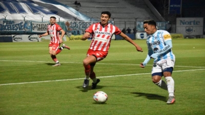 Nhận định, soi kèo Gimnasia Jujuy vs Chacarita Juniors lúc 01h10 ngày 13/06/2024